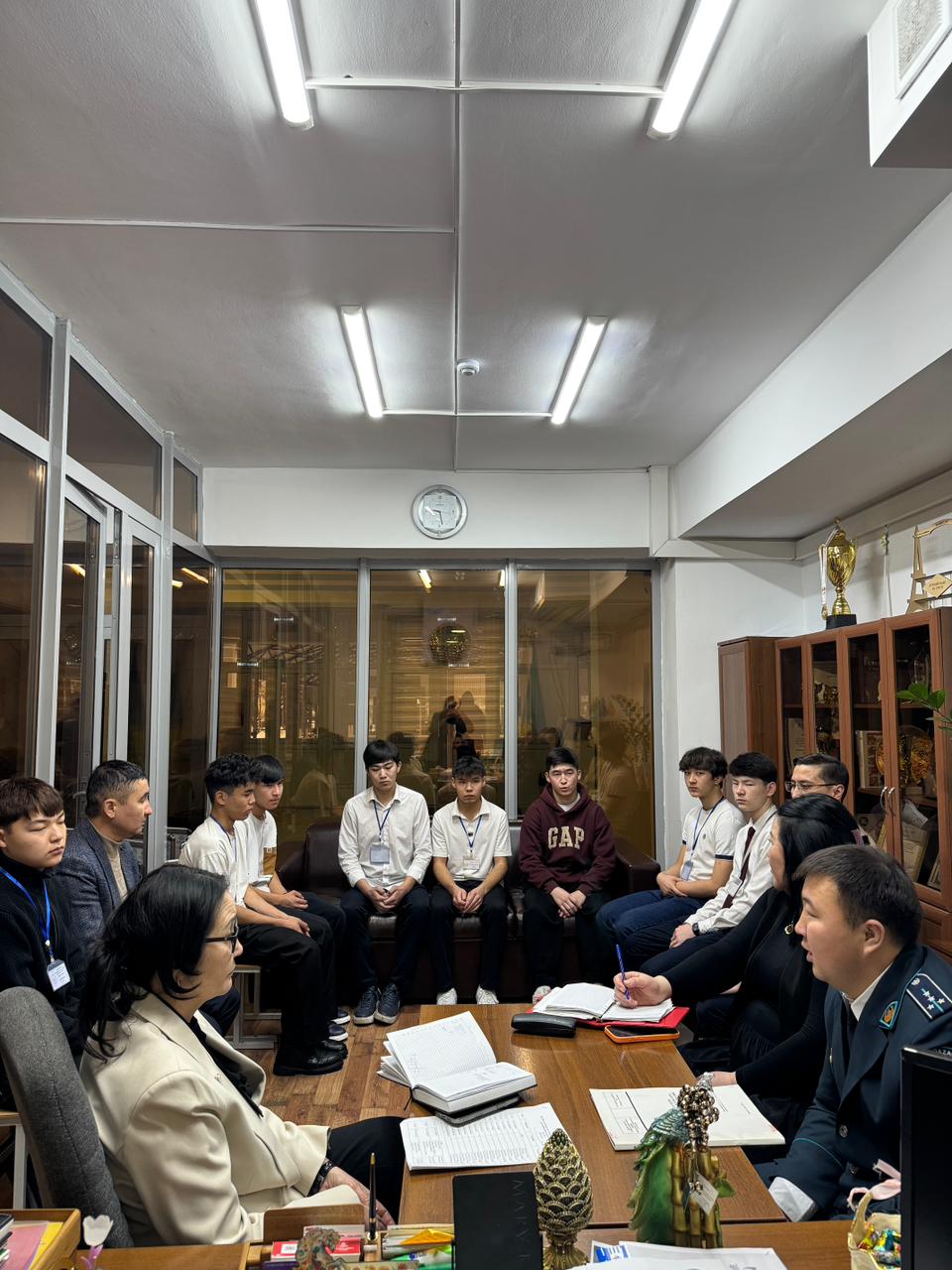 Описание изображения