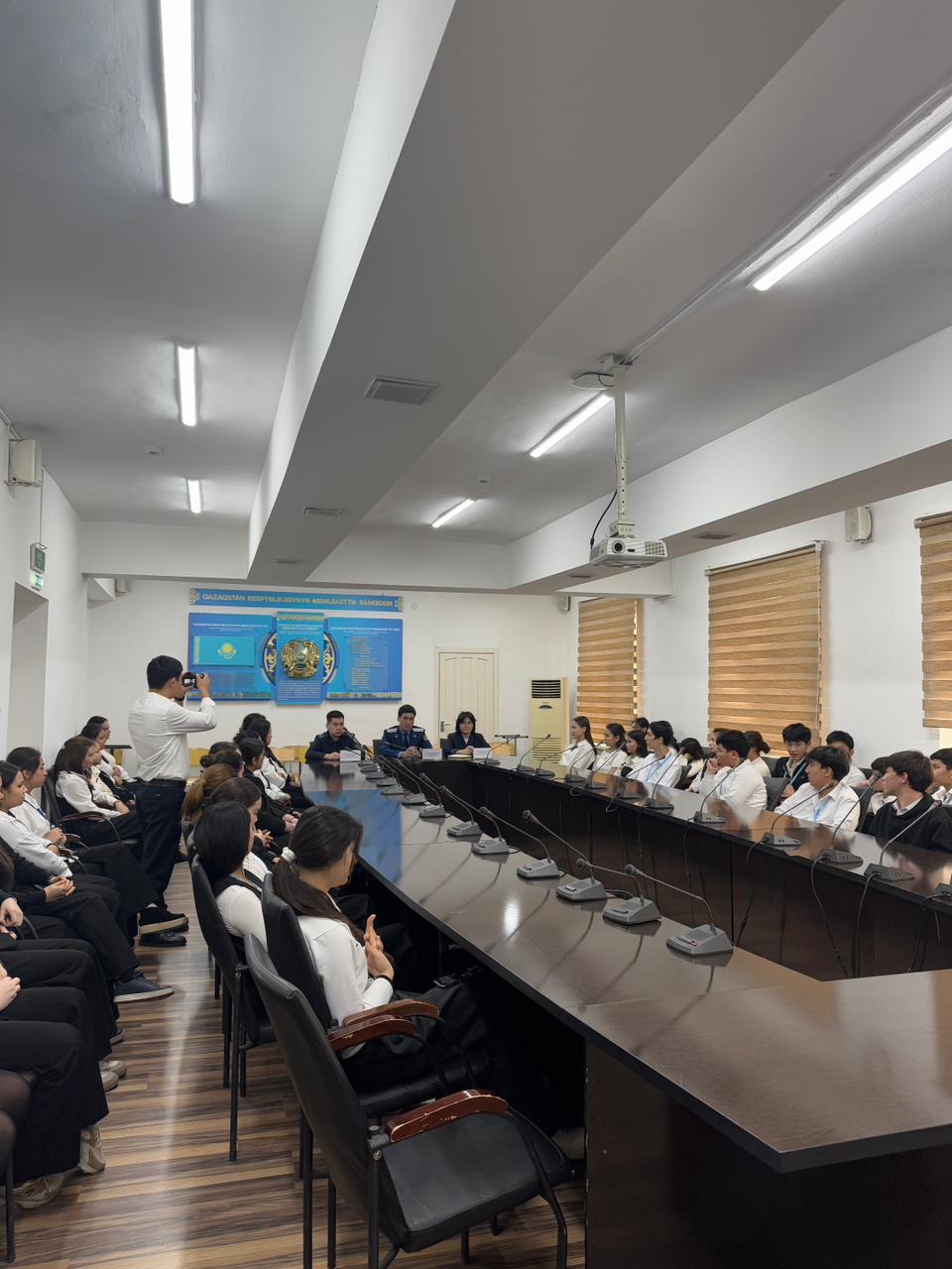 Описание изображения