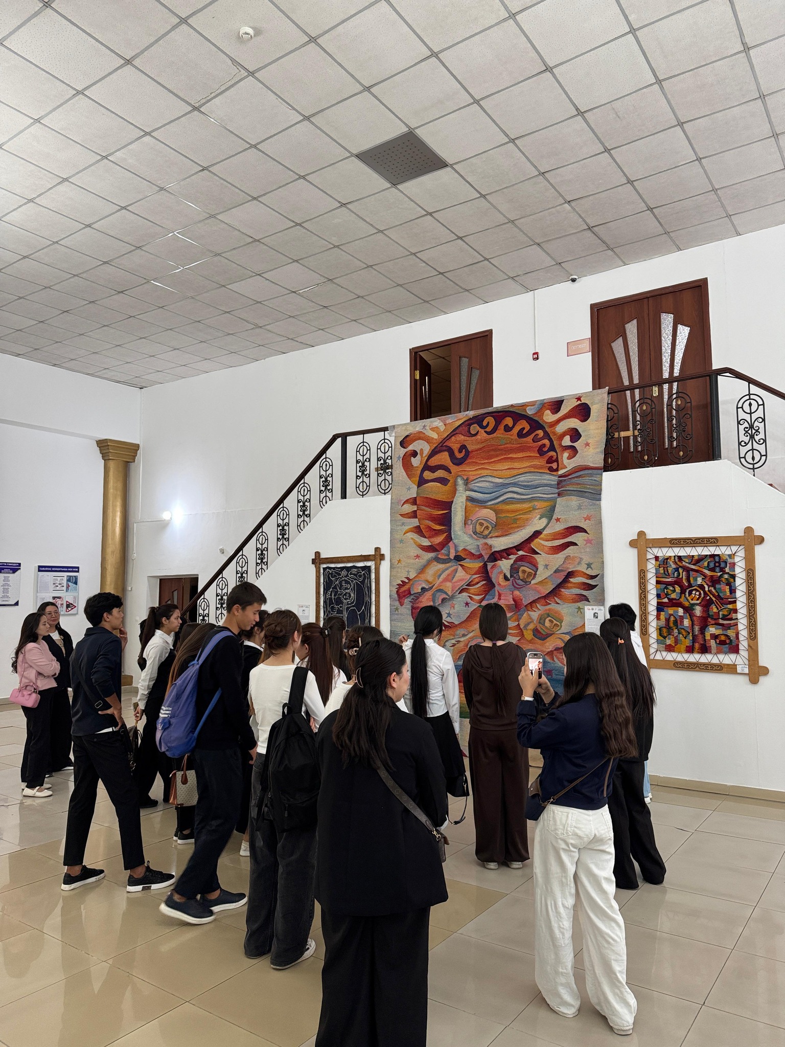 Описание изображения