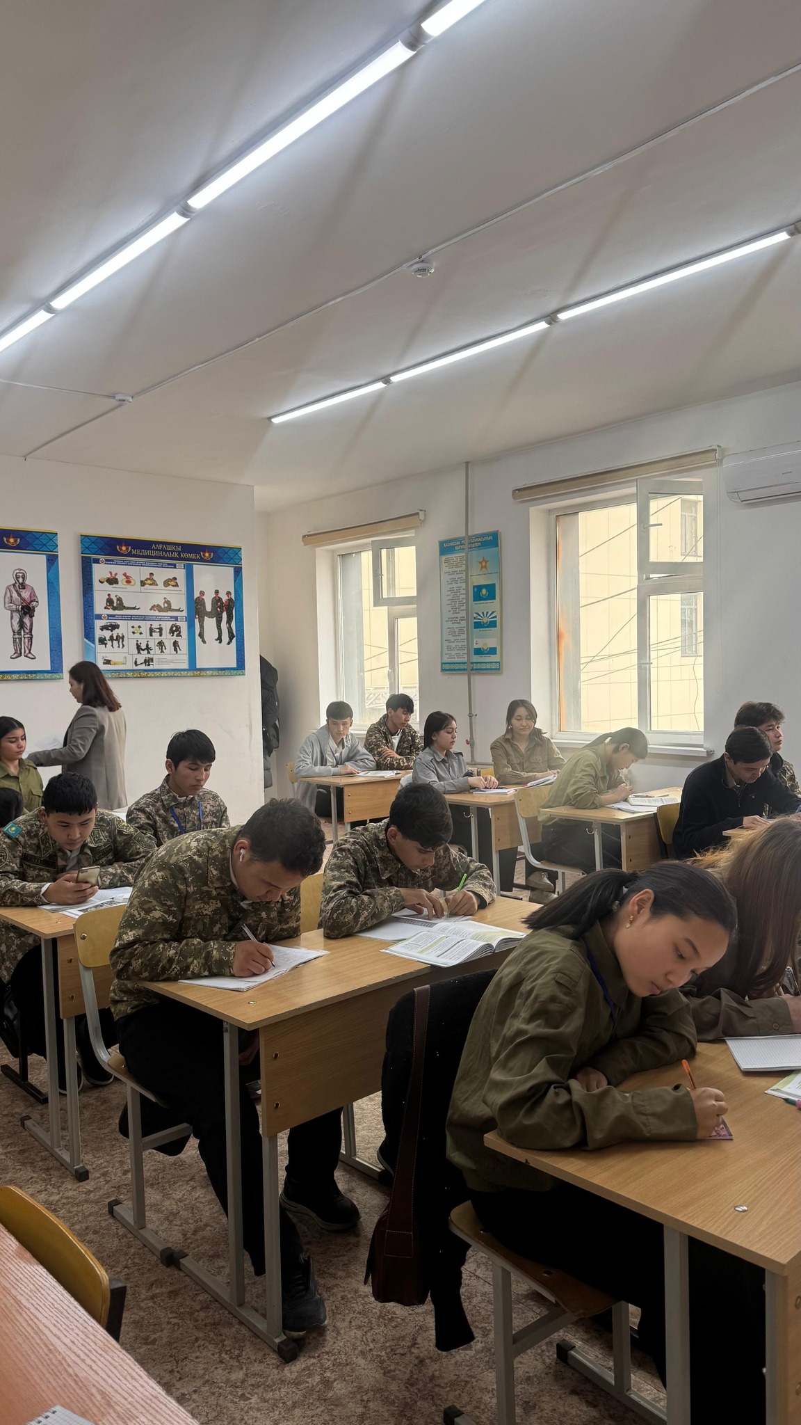 Описание изображения