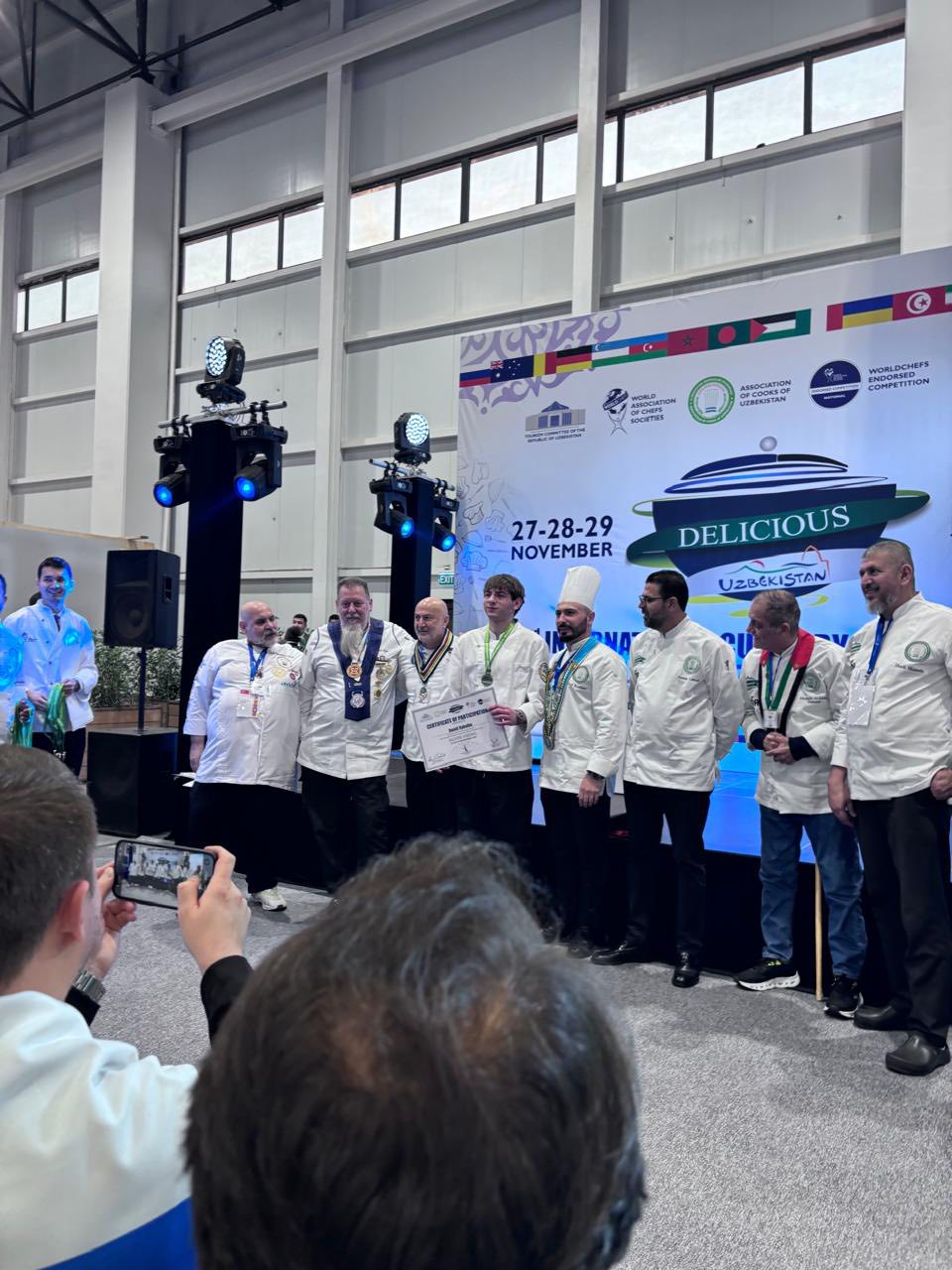 Описание изображения