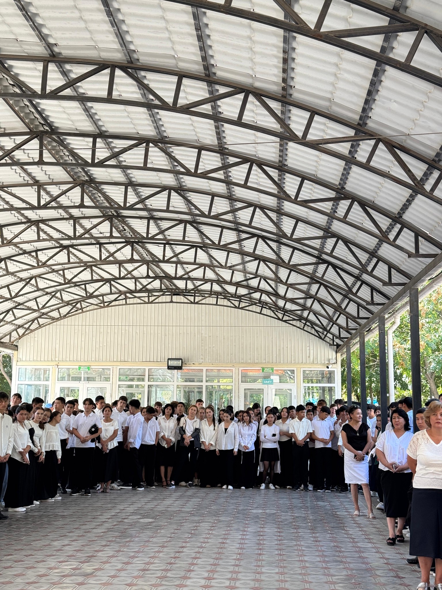 Описание изображения