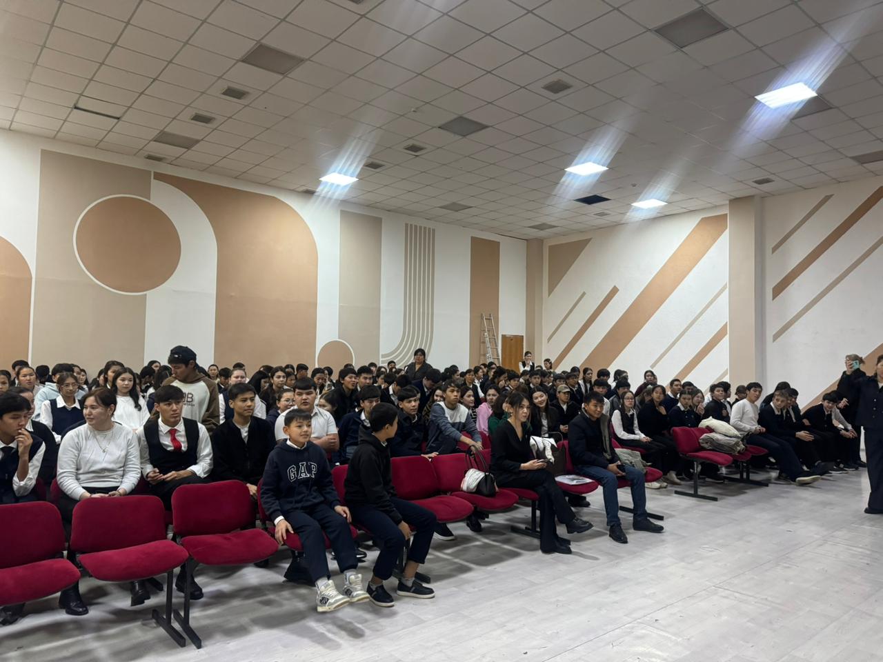 Описание изображения