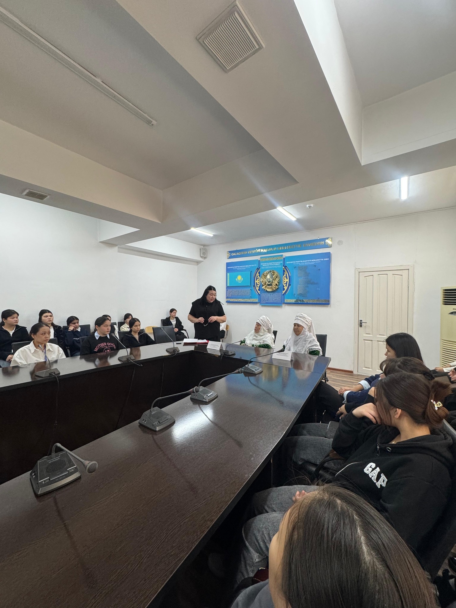 Описание изображения