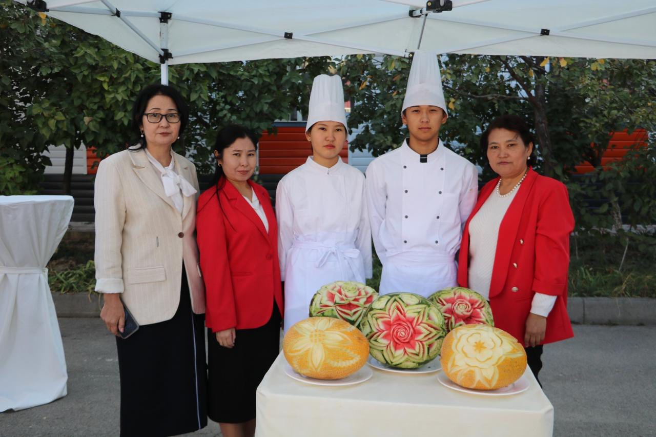 Описание изображения